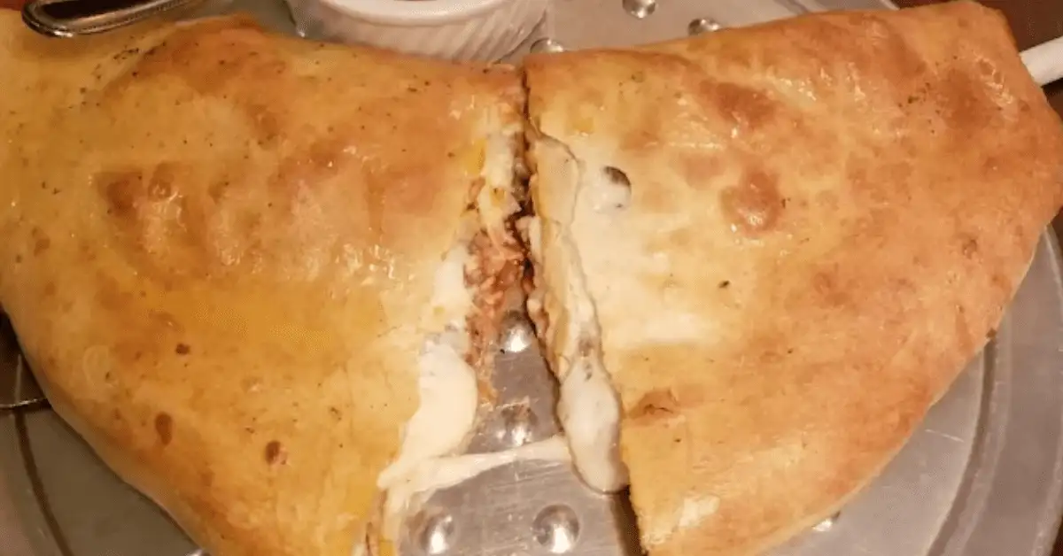 classic calzone