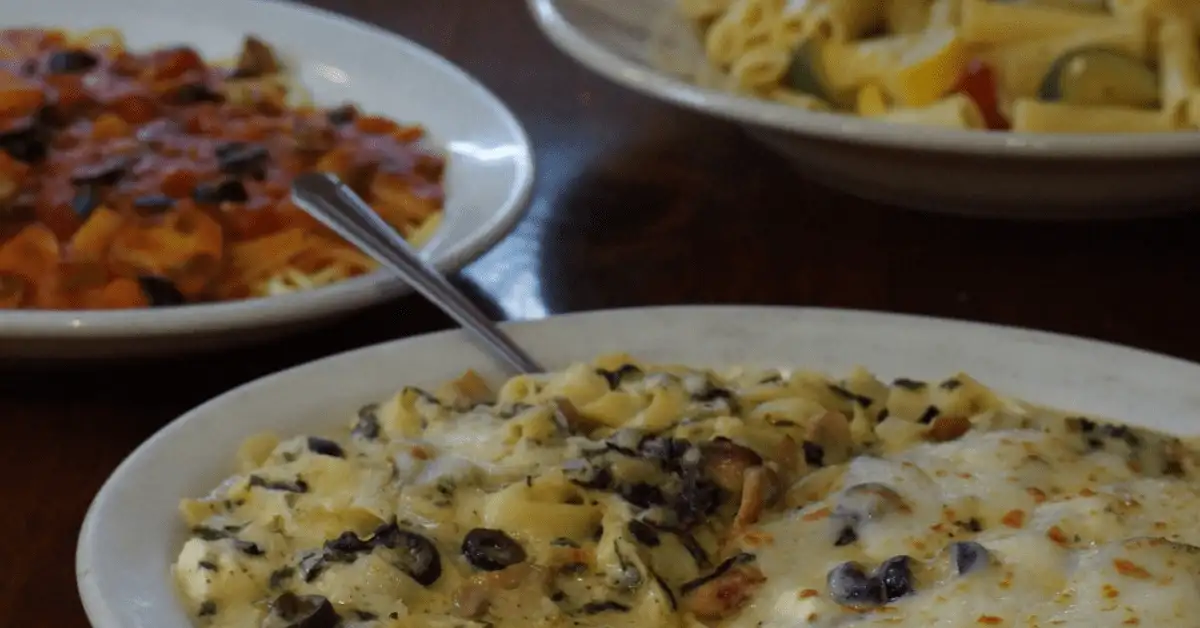 places to eat near me